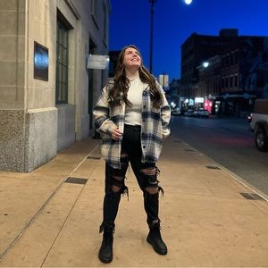 Meet your Posher, Madison